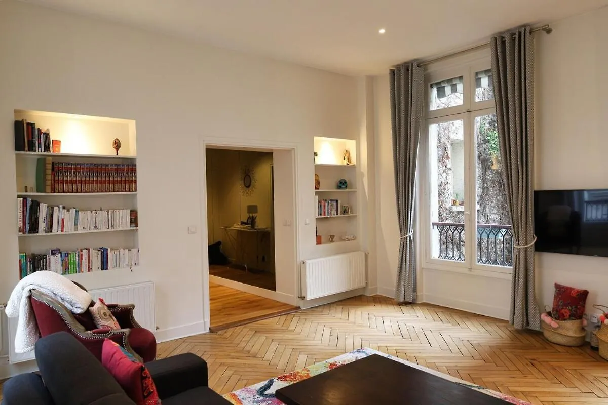 St Georges Proche Opera Et La Basilique Sacree Apartment Paris